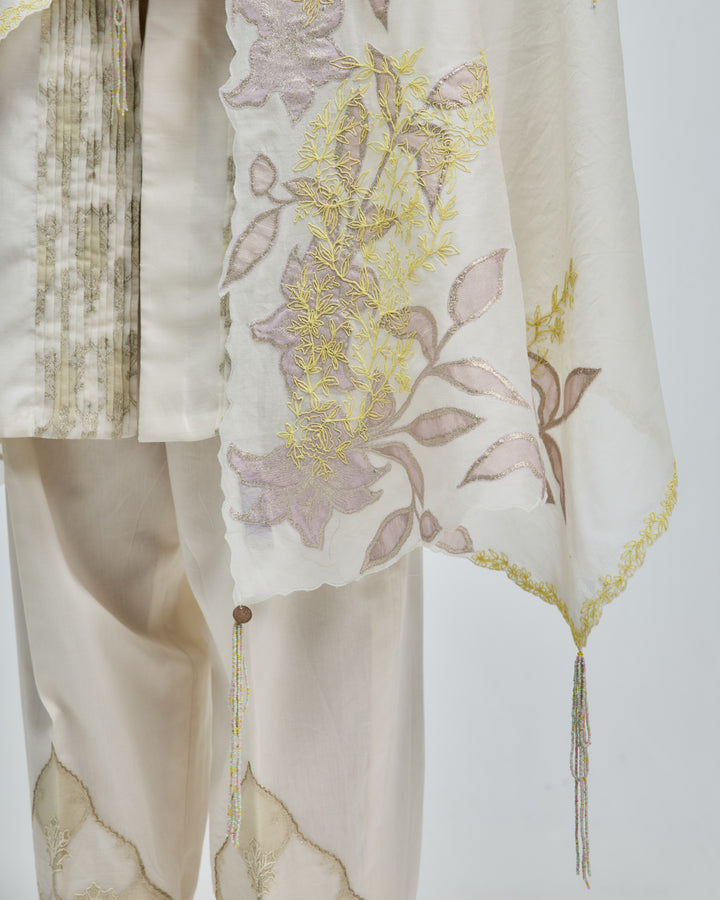 Niva Kurta - Moonstone