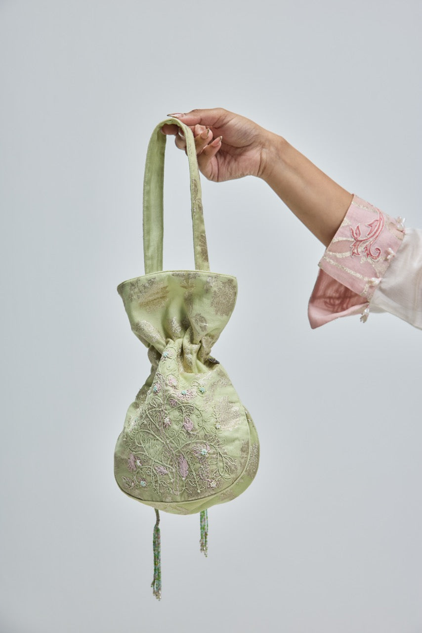 Naira Potli - Lime Pearl